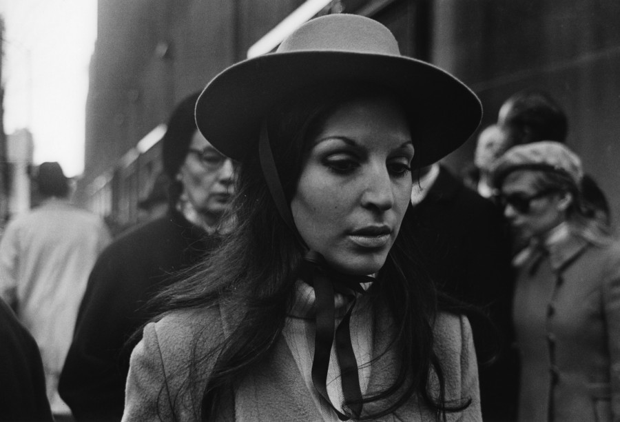 woman-with-hat-1968