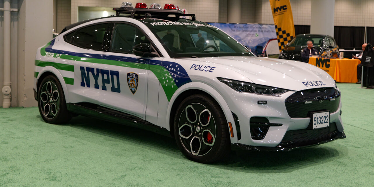 Как вам дизайн новой ливреи машин нью-йоркской полиции